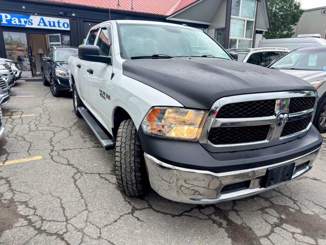 2017 RAM 1500 TRADESMAN Photo