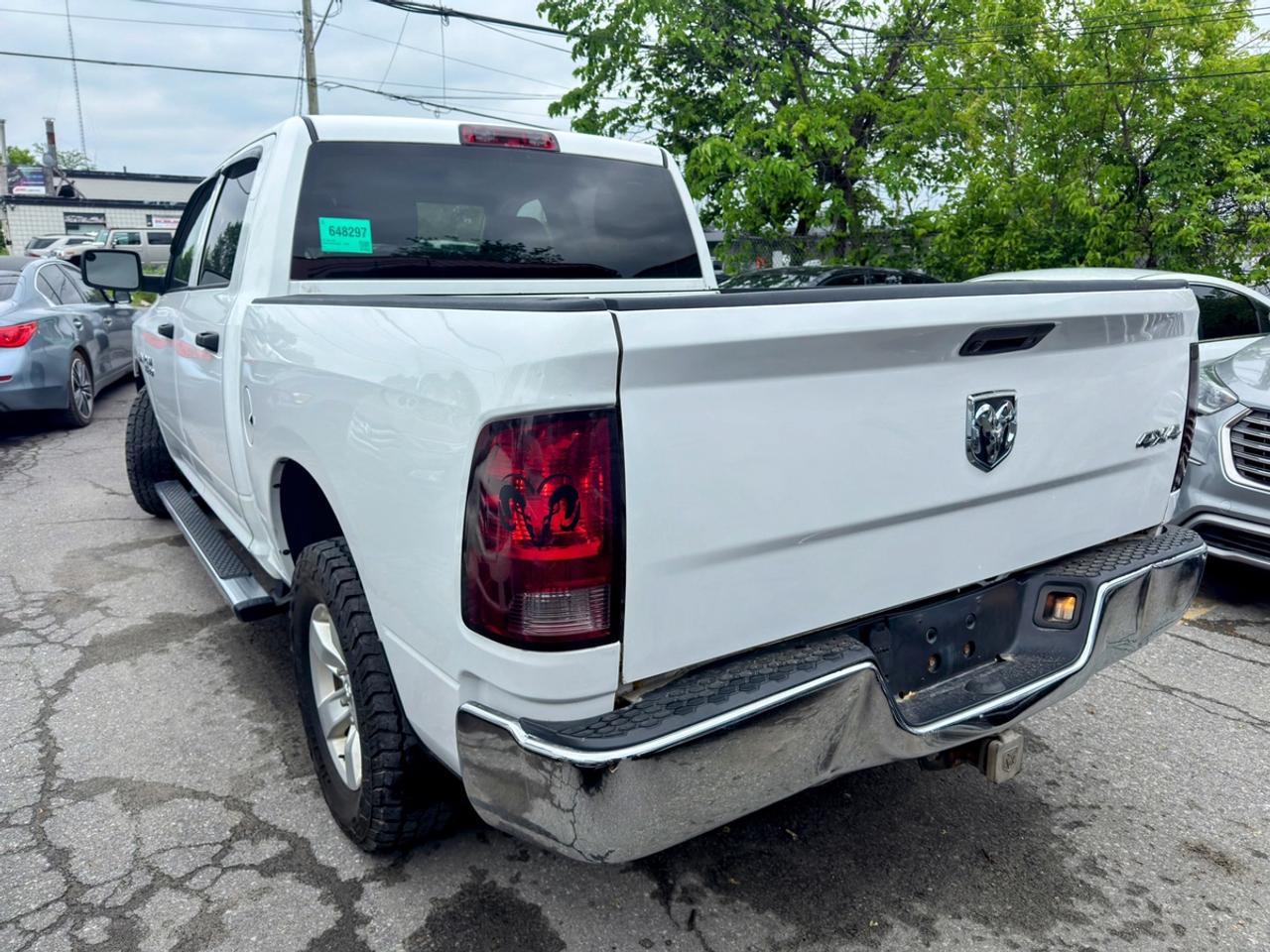 2017 RAM 1500 TRADESMAN Photo3