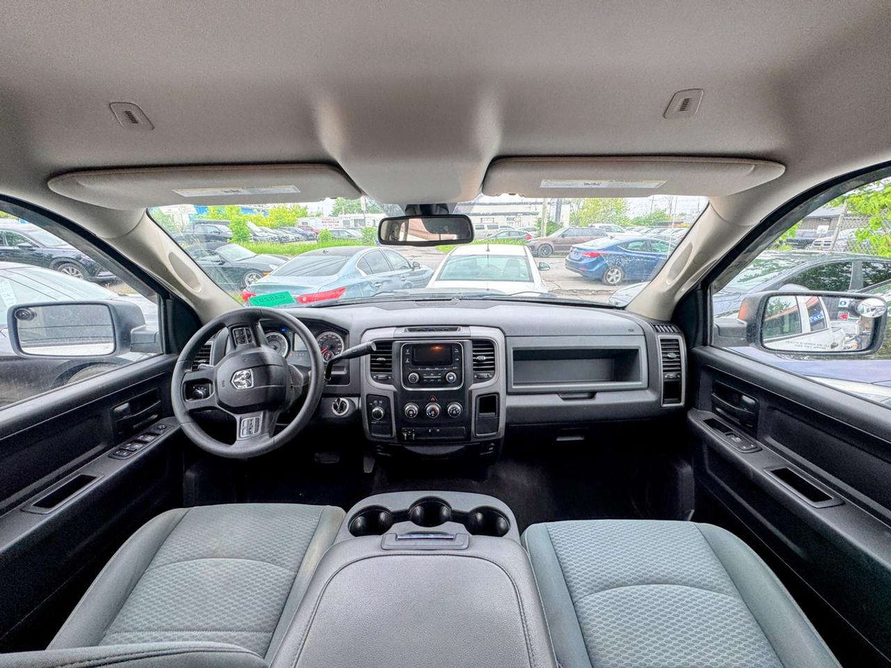 2017 RAM 1500 TRADESMAN Photo