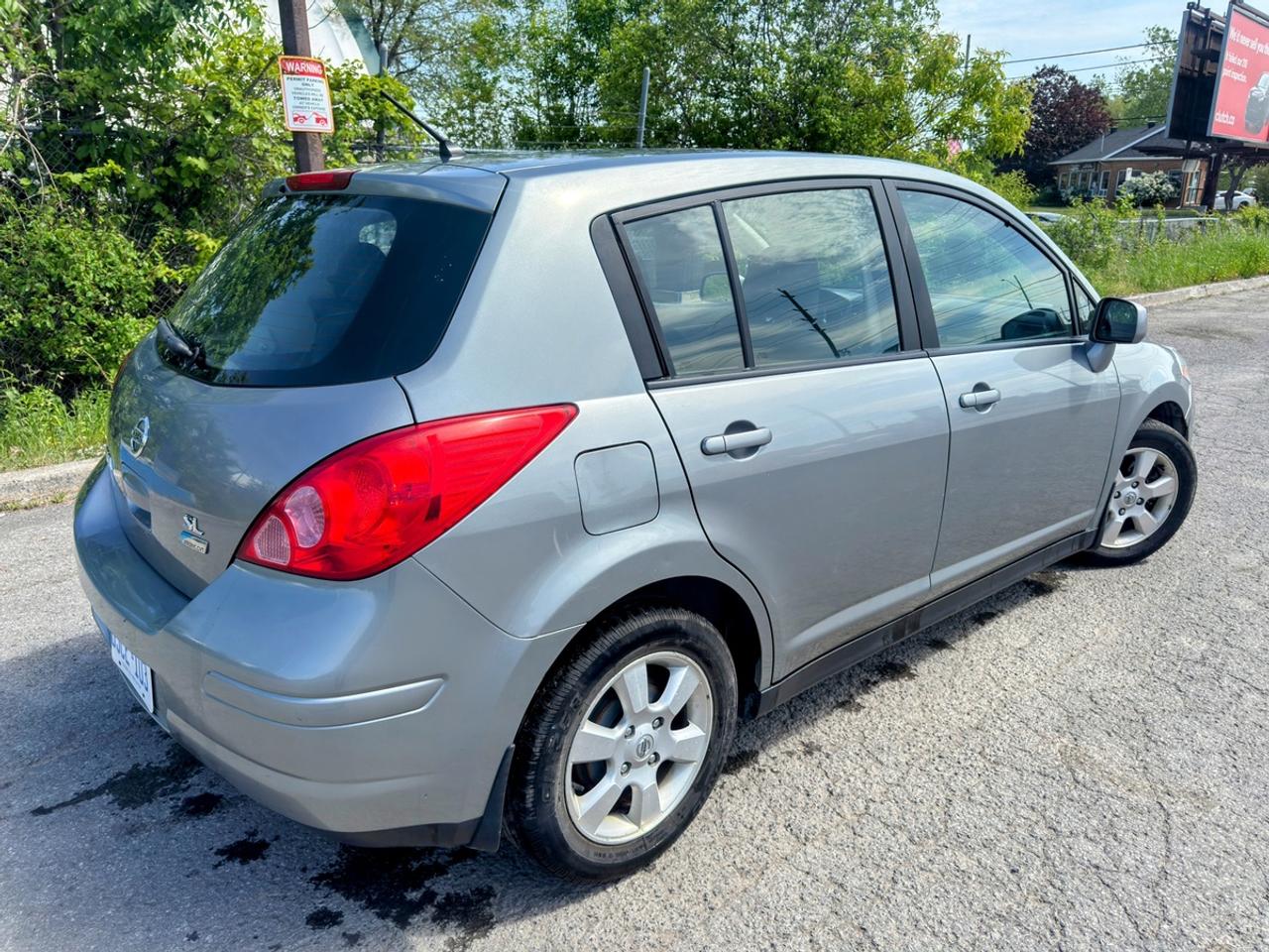 2012 Nissan Versa SL Photo