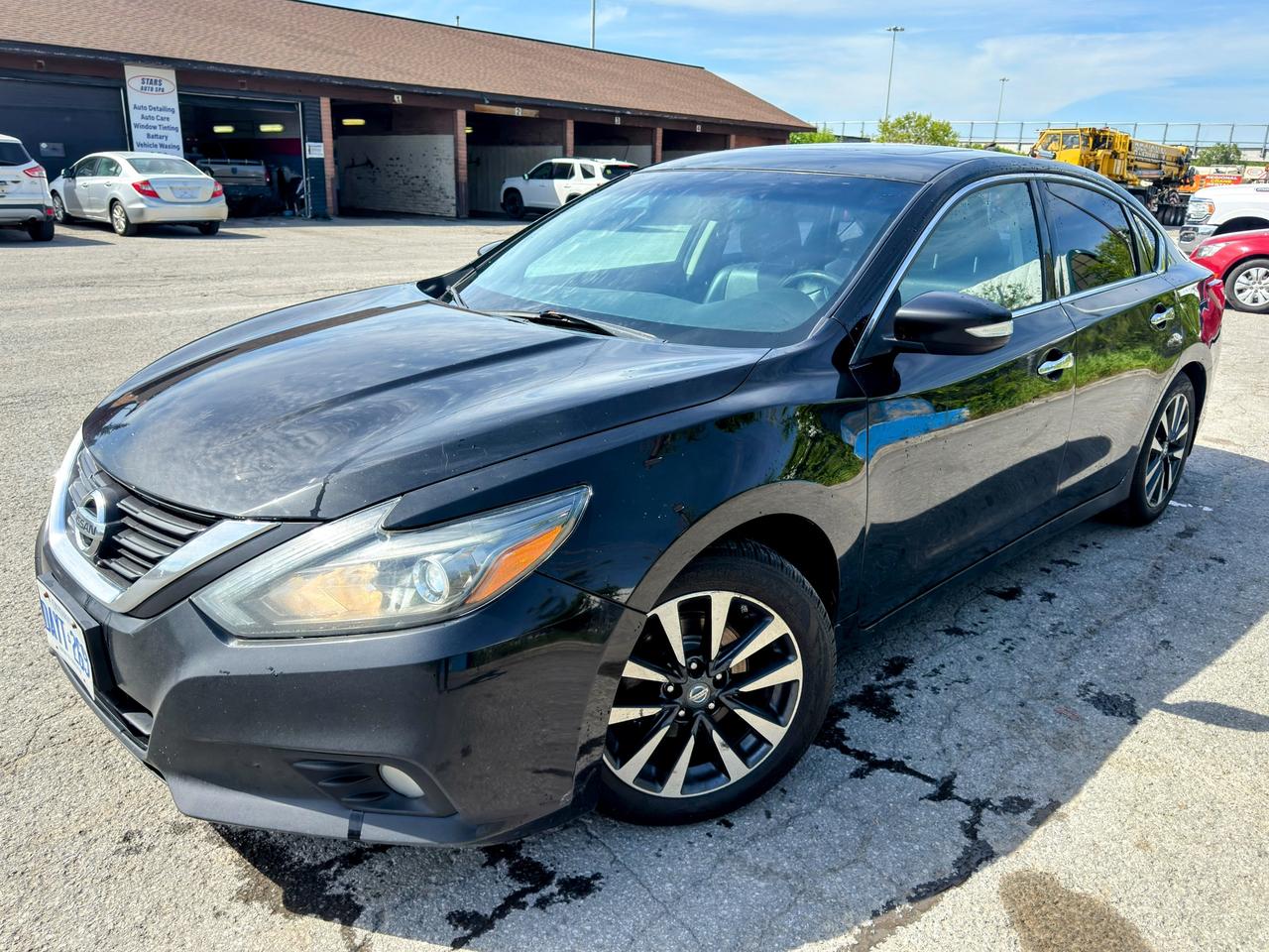 2017 Nissan Altima SL Photo0