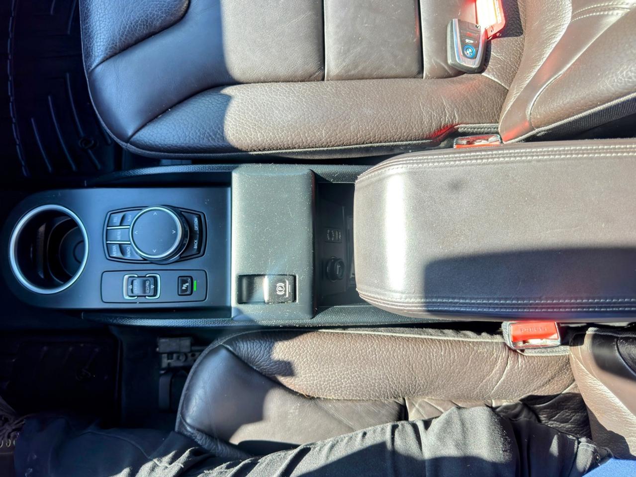 2017 BMW I3 W/ Range Extender Photo