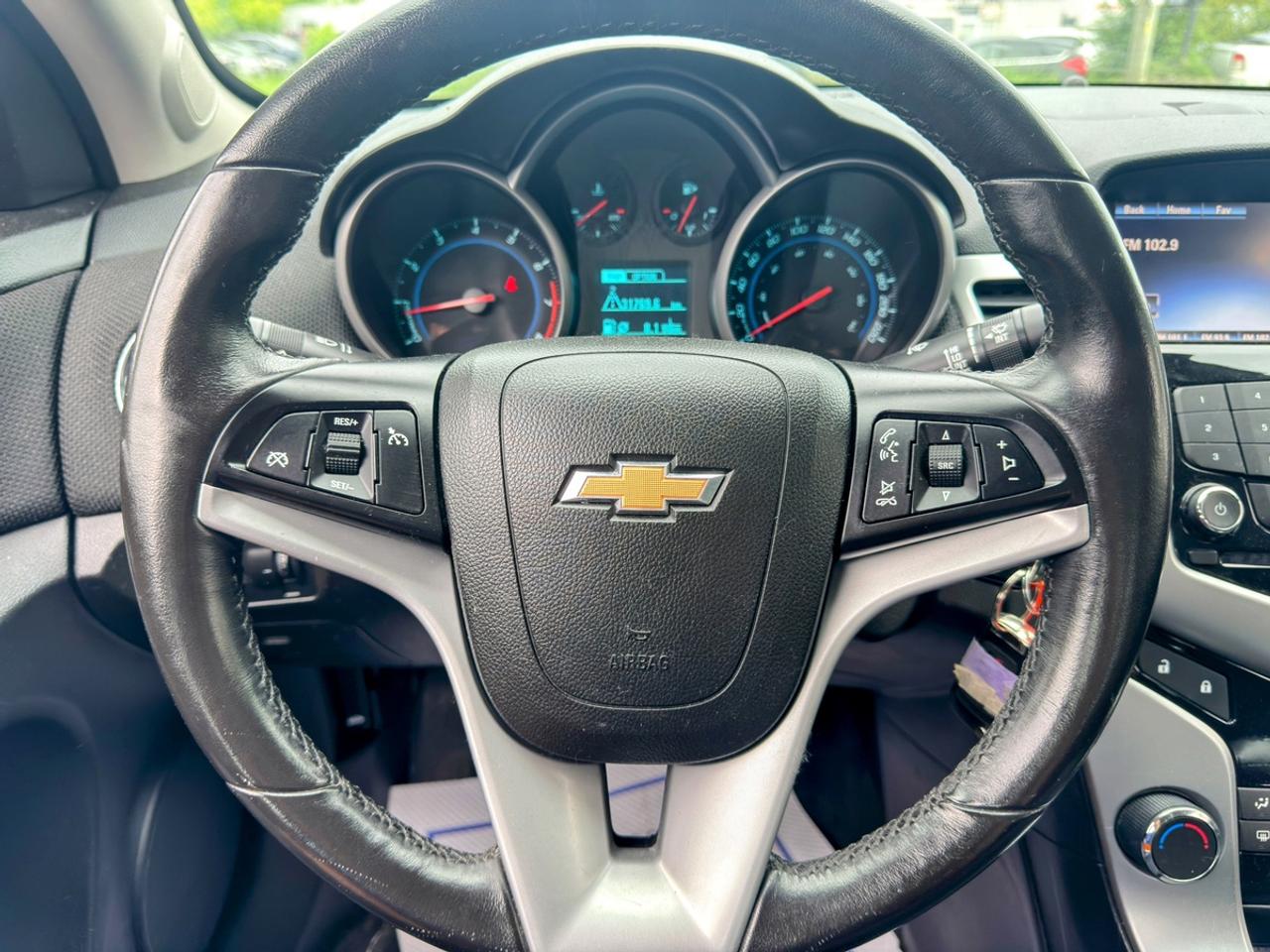 2014 Chevrolet Cruze 1LT Photo