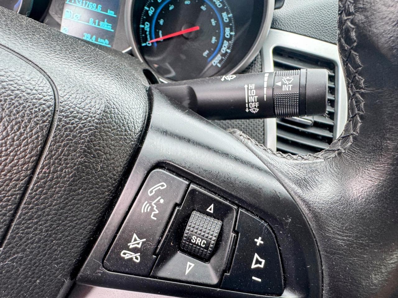 2014 Chevrolet Cruze 1LT Photo
