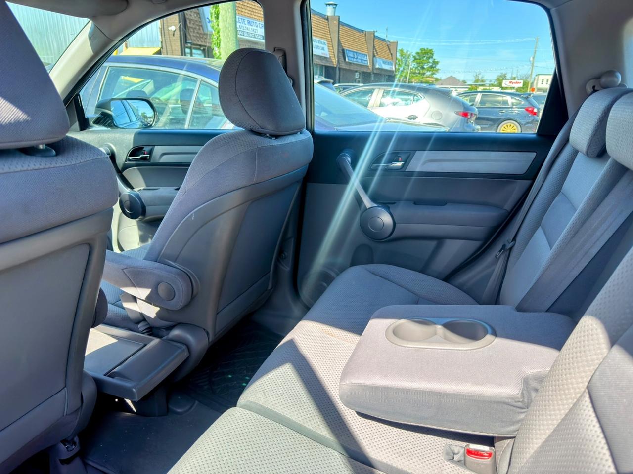2009 Honda CR-V LX Photo