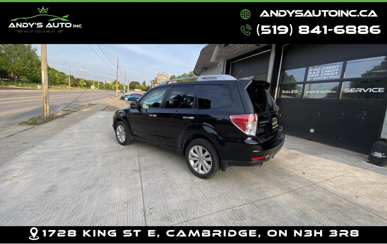 2012 Subaru Forester TOURING !ONE OWNER ! NO ACCIDENTS !  SUNROOF ! HEA Photo