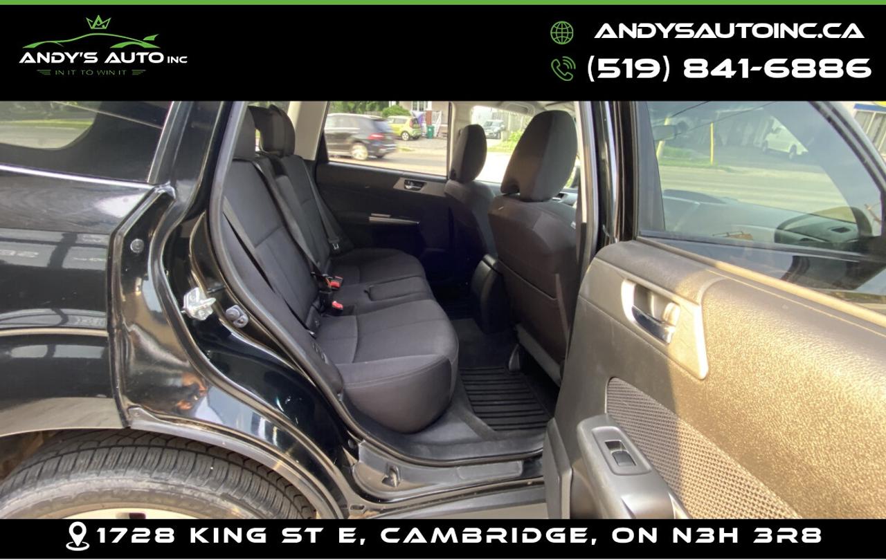 2012 Subaru Forester TOURING !ONE OWNER ! NO ACCIDENTS !  SUNROOF ! HEA Photo