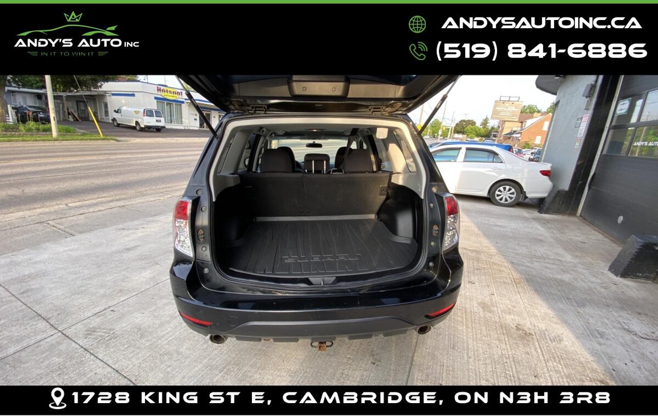 2012 Subaru Forester TOURING !ONE OWNER ! NO ACCIDENTS !  SUNROOF ! HEA Photo