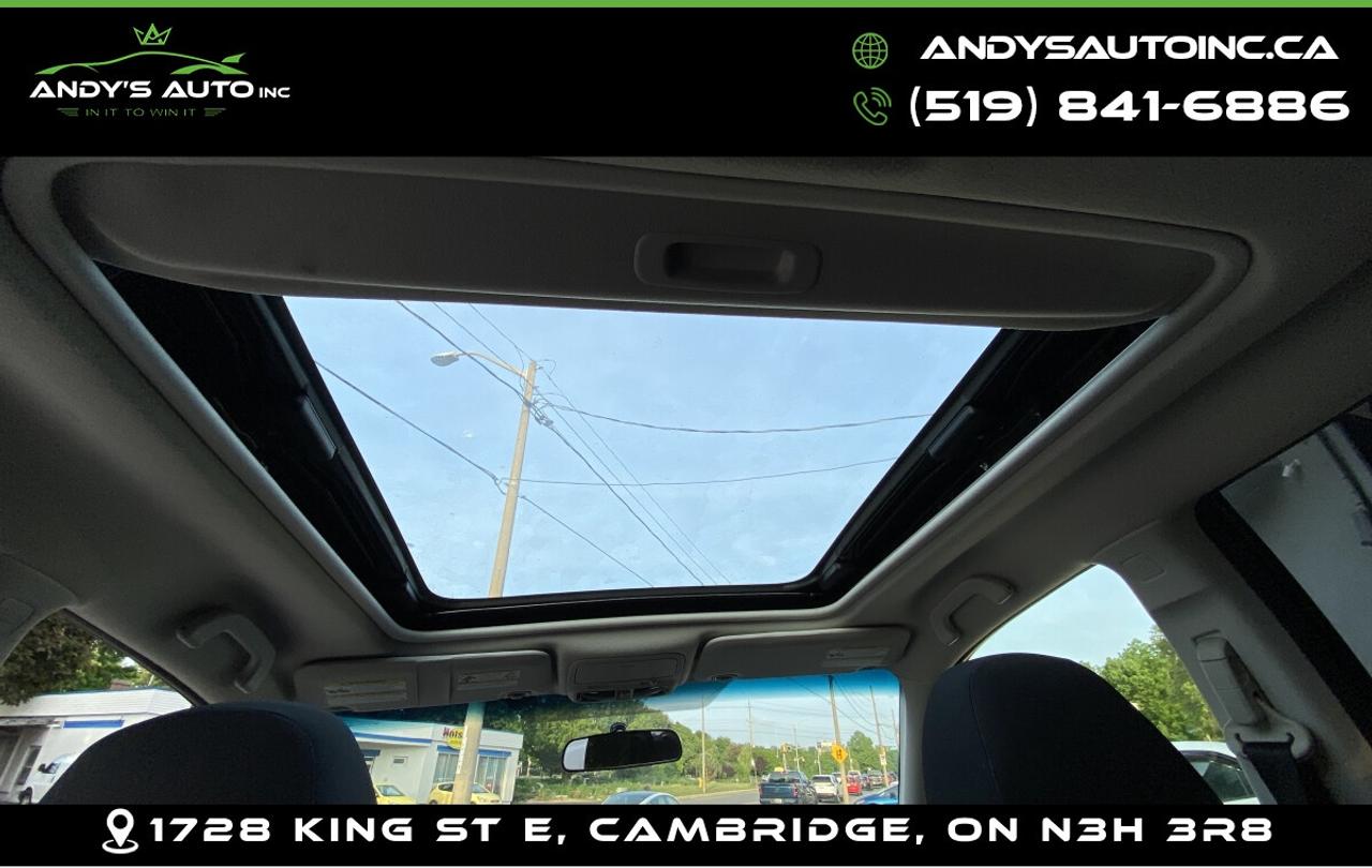 2012 Subaru Forester TOURING !ONE OWNER ! NO ACCIDENTS !  SUNROOF ! HEA Photo