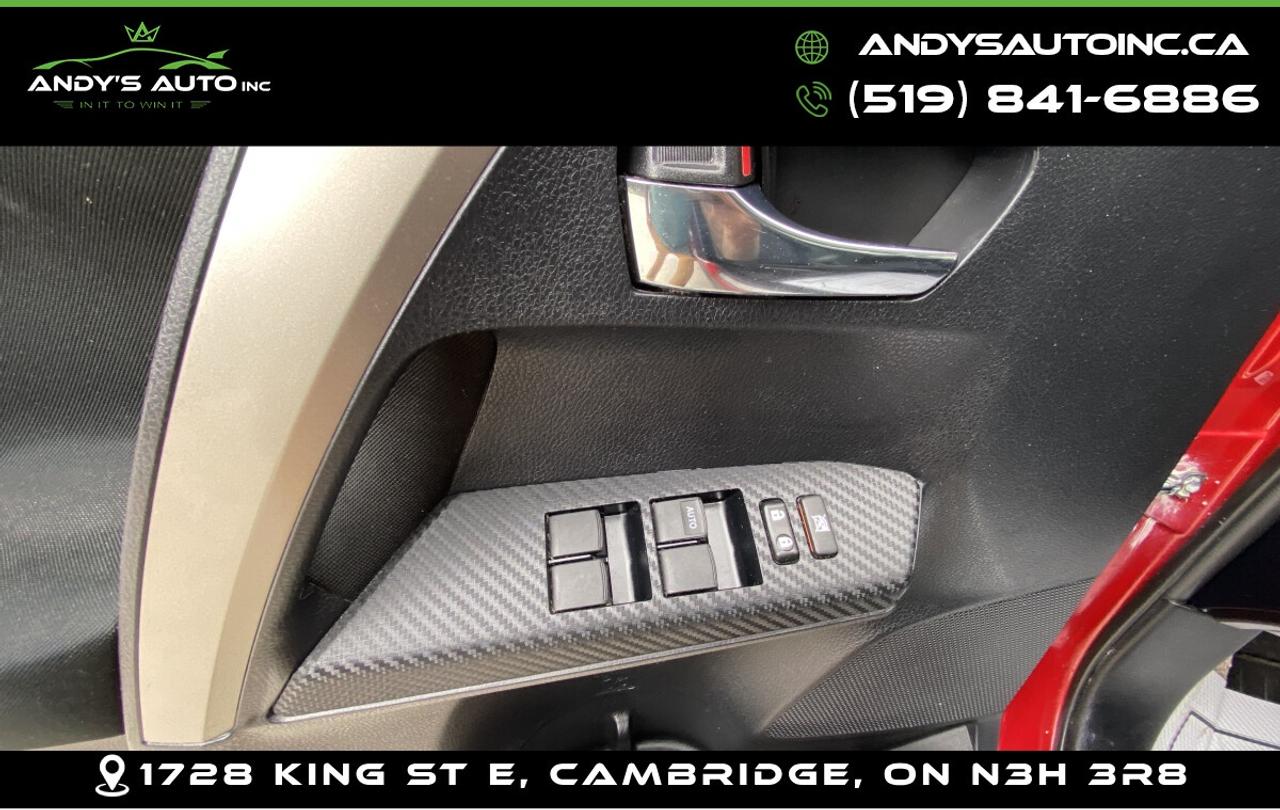 2014 Toyota RAV4 XLE ! AWD ! SUNROOF ! NAVIGATION ! NO ACCIDENTS Photo