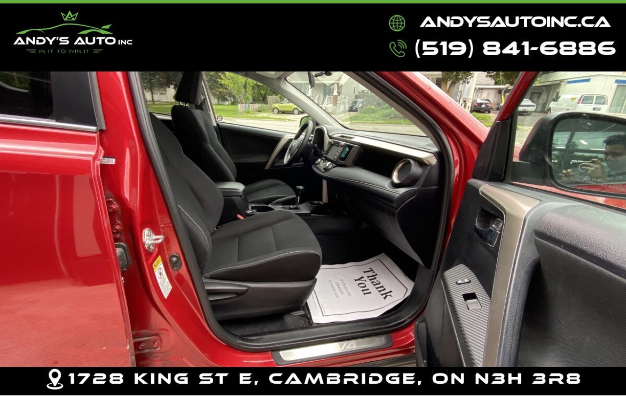 2014 Toyota RAV4 XLE ! AWD ! SUNROOF ! NAVIGATION ! NO ACCIDENTS Photo
