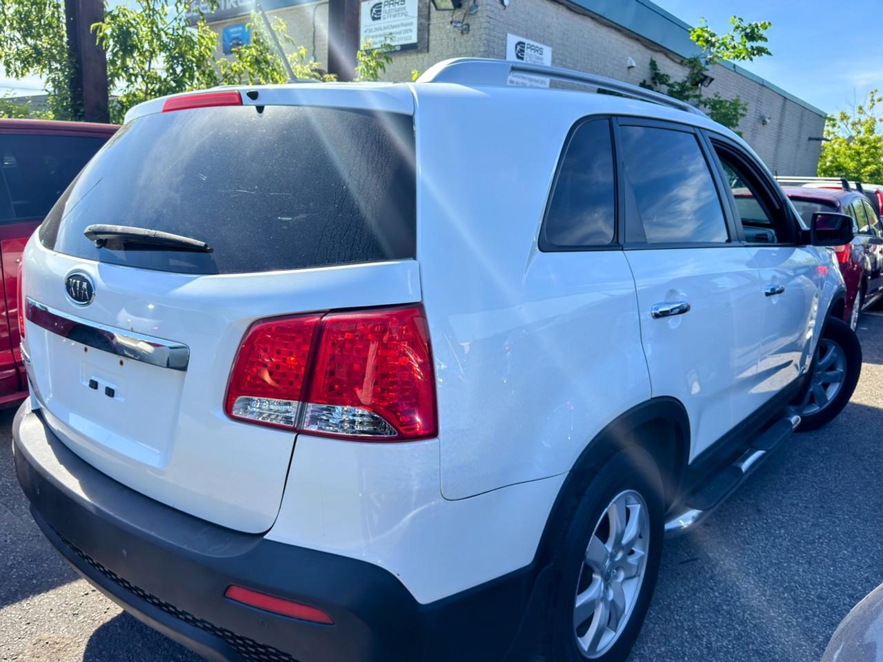 2013 Kia Sorento LX Photo3