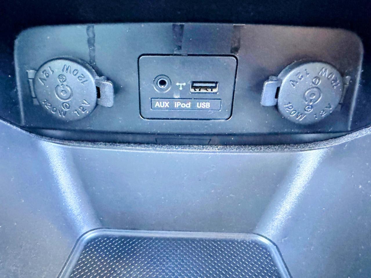 2013 Kia Sorento LX Photo