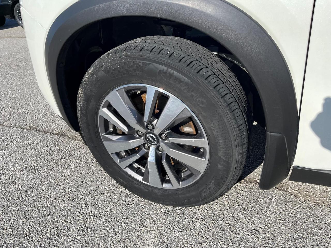 2023 Nissan Pathfinder SL 4dr 4x4 Photo