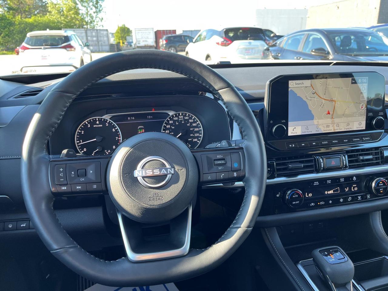 2023 Nissan Pathfinder SL 4dr 4x4 Photo