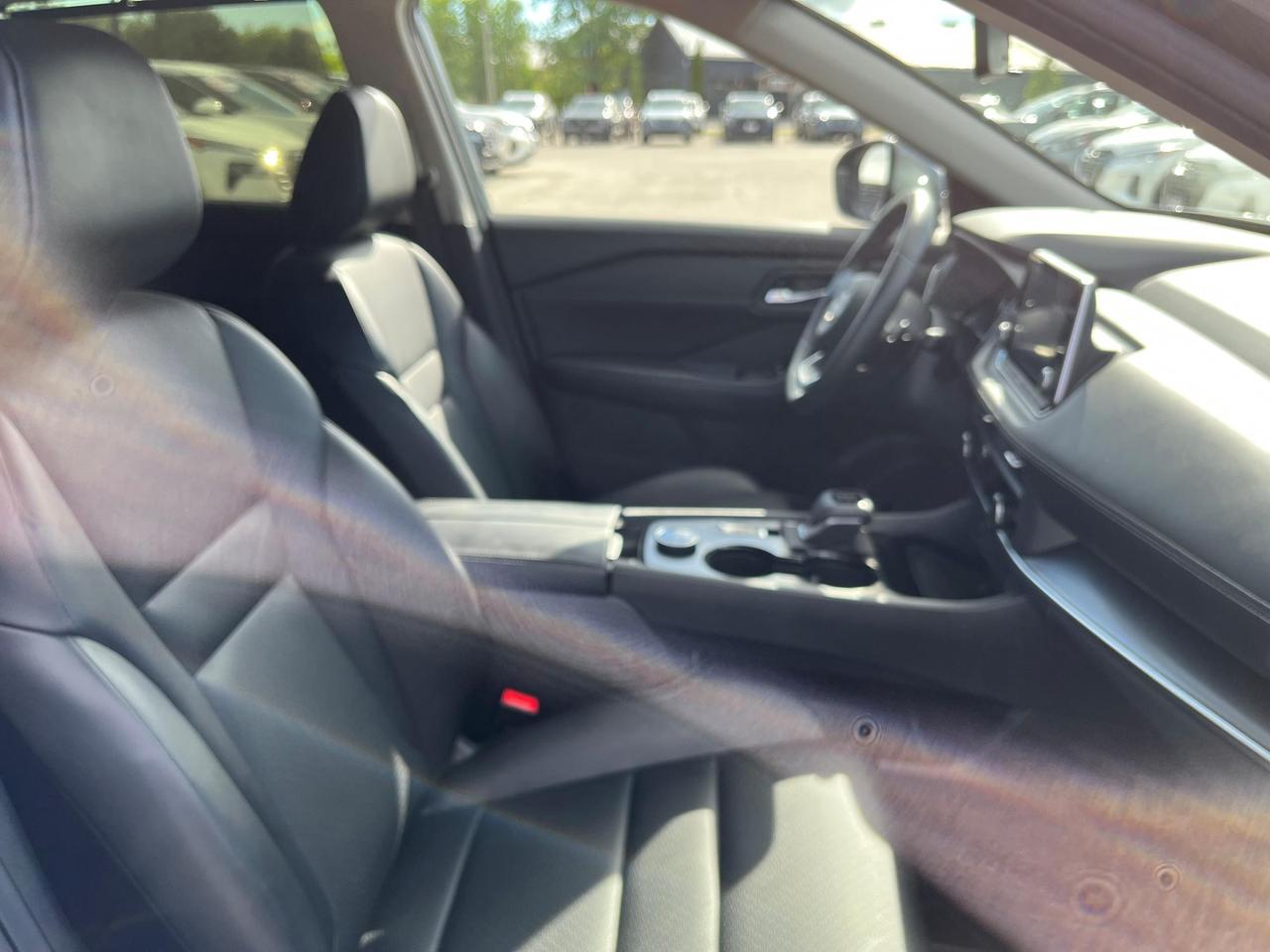 2024 Nissan Rogue SV Moonroof 4dr All-Wheel Drive Sport Utility Photo