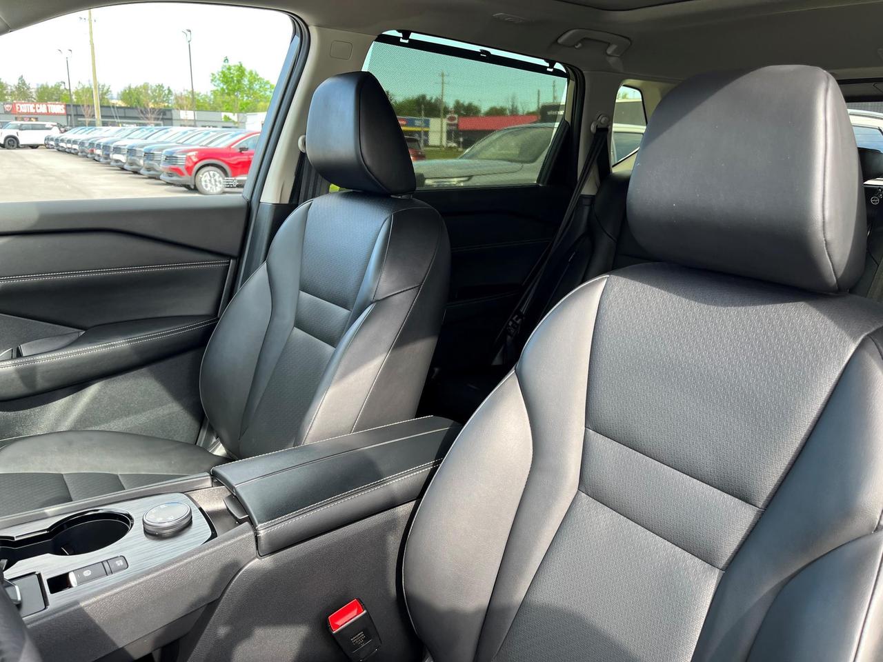 2024 Nissan Rogue SV Moonroof 4dr All-Wheel Drive Sport Utility Photo