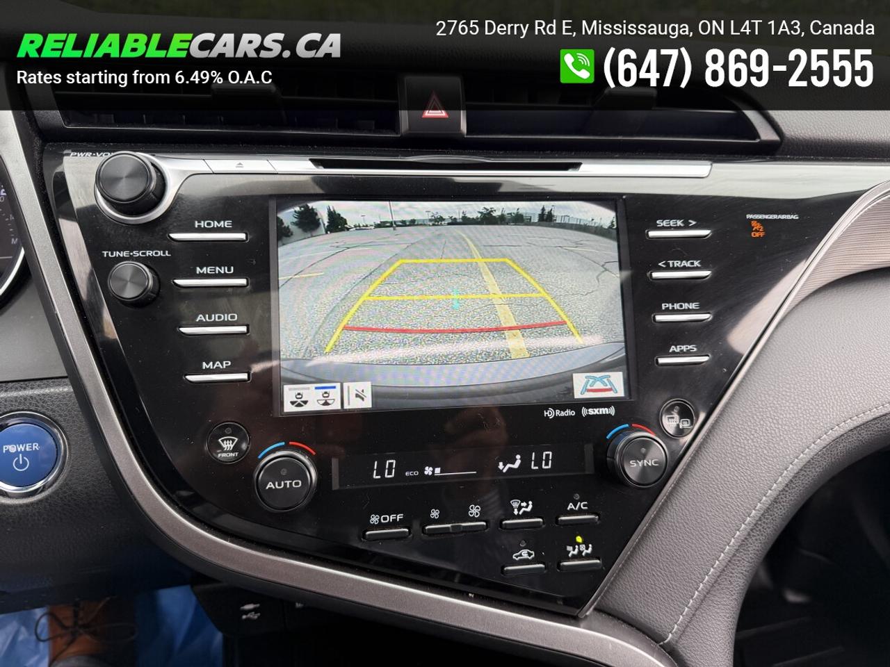2019 Toyota Camry HYBRID | SE UPGRADE | No-Accident Photo