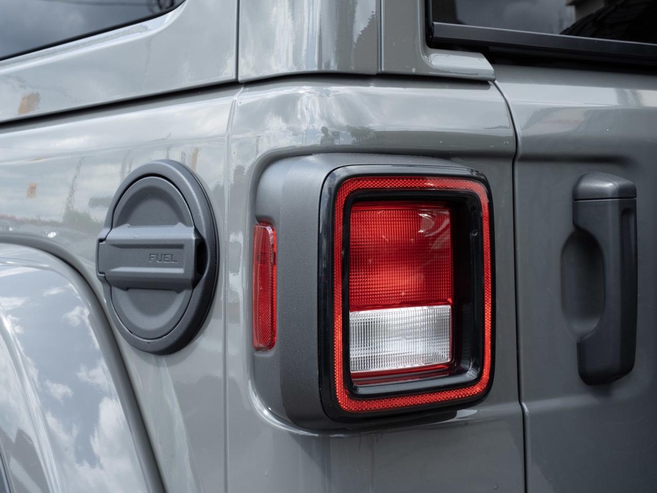 2021 Jeep Wrangler Sahara | 4x4 | Uconnect | Hard Top Photo