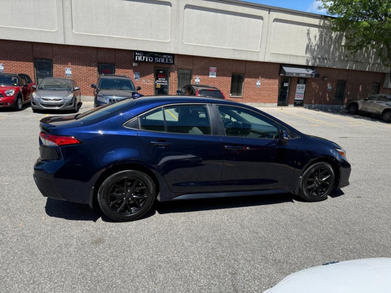 2024 Toyota Corolla SE Photo