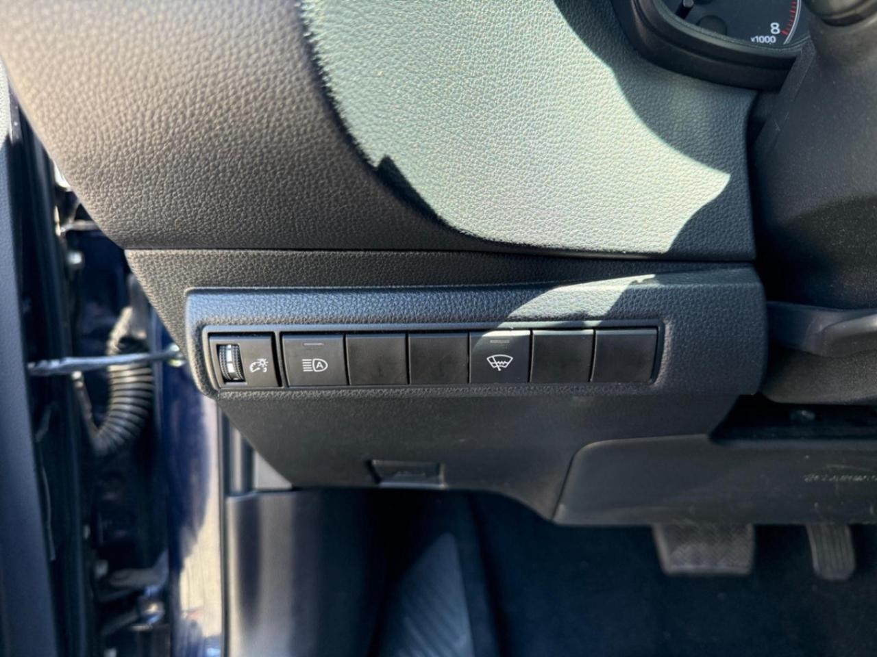 2024 Toyota Corolla SE Photo
