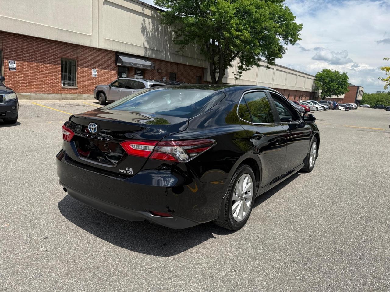 2024 Toyota Camry HYBRID LE Auto Photo