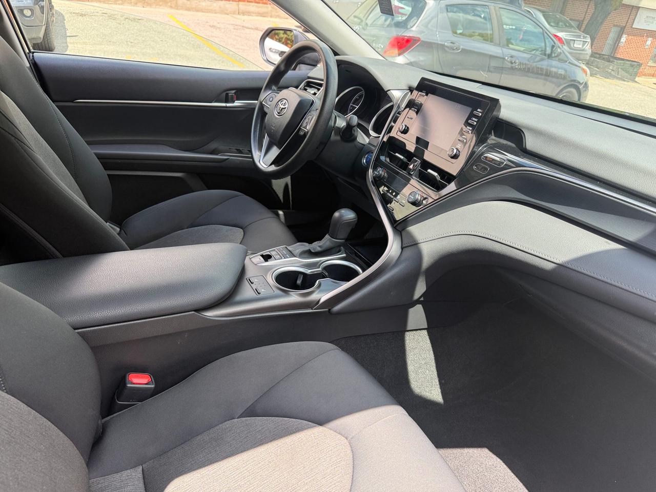 2024 Toyota Camry HYBRID LE Auto Photo