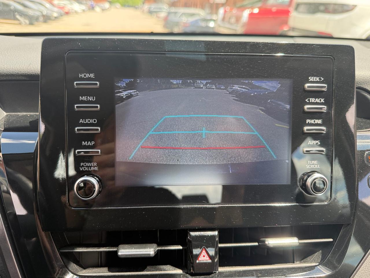 2024 Toyota Camry HYBRID LE Auto Photo