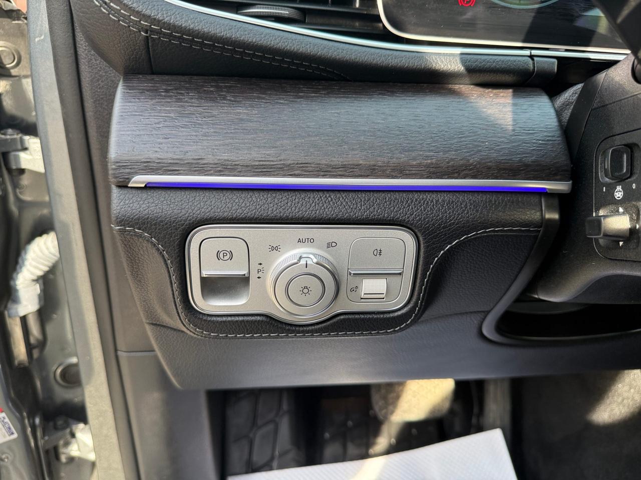 2022 Mercedes-Benz GLE-Class GLE 350 4MATIC SUV, ONE OWNER, NO ACCIDENT Photo