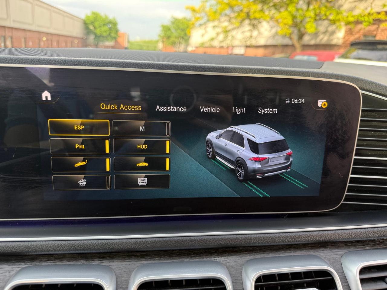 2022 Mercedes-Benz GLE-Class GLE 350 4MATIC SUV, ONE OWNER, NO ACCIDENT Photo