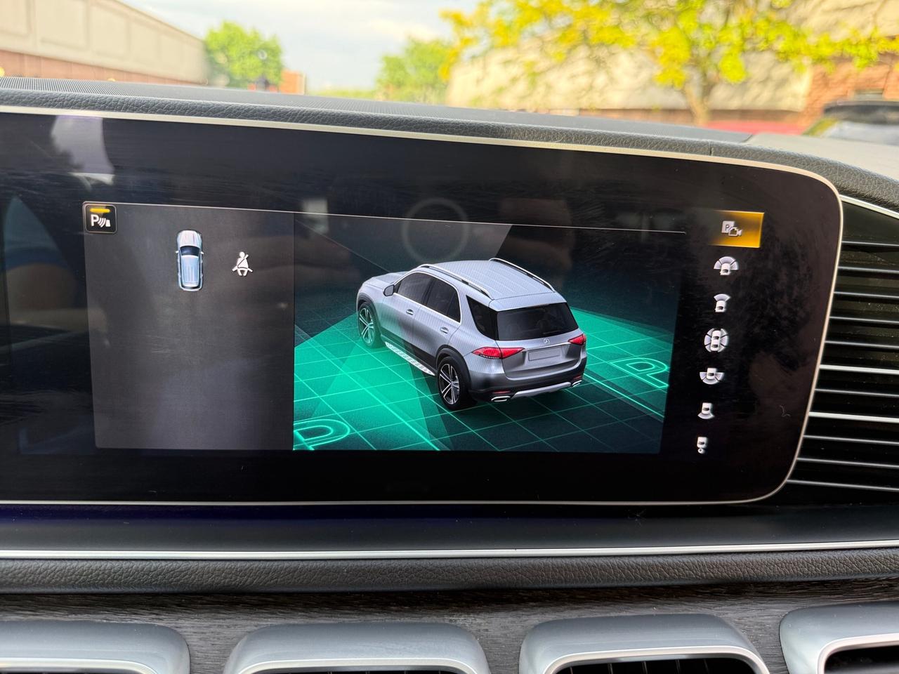 2022 Mercedes-Benz GLE-Class GLE 350 4MATIC SUV, ONE OWNER, NO ACCIDENT Photo