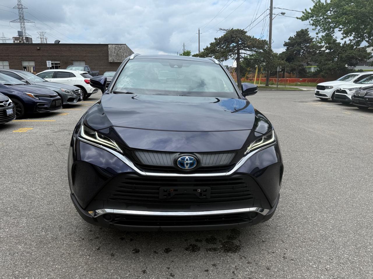 2022 Toyota Venza XLE AWD HYBRID, LEATHER, NAVIGATION, JBL SOUND Photo