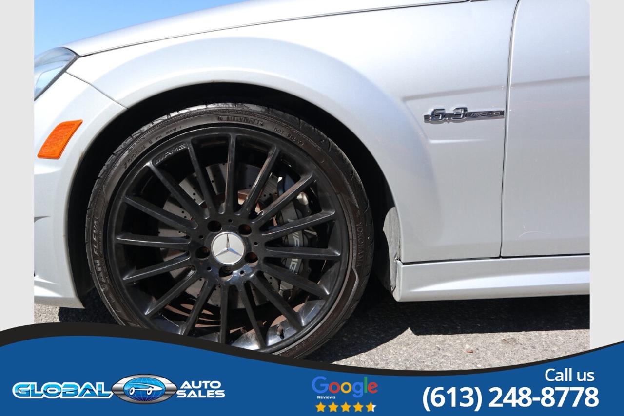 2012 Mercedes-Benz C-Class AMG C63  * VERY LOW KM * Photo