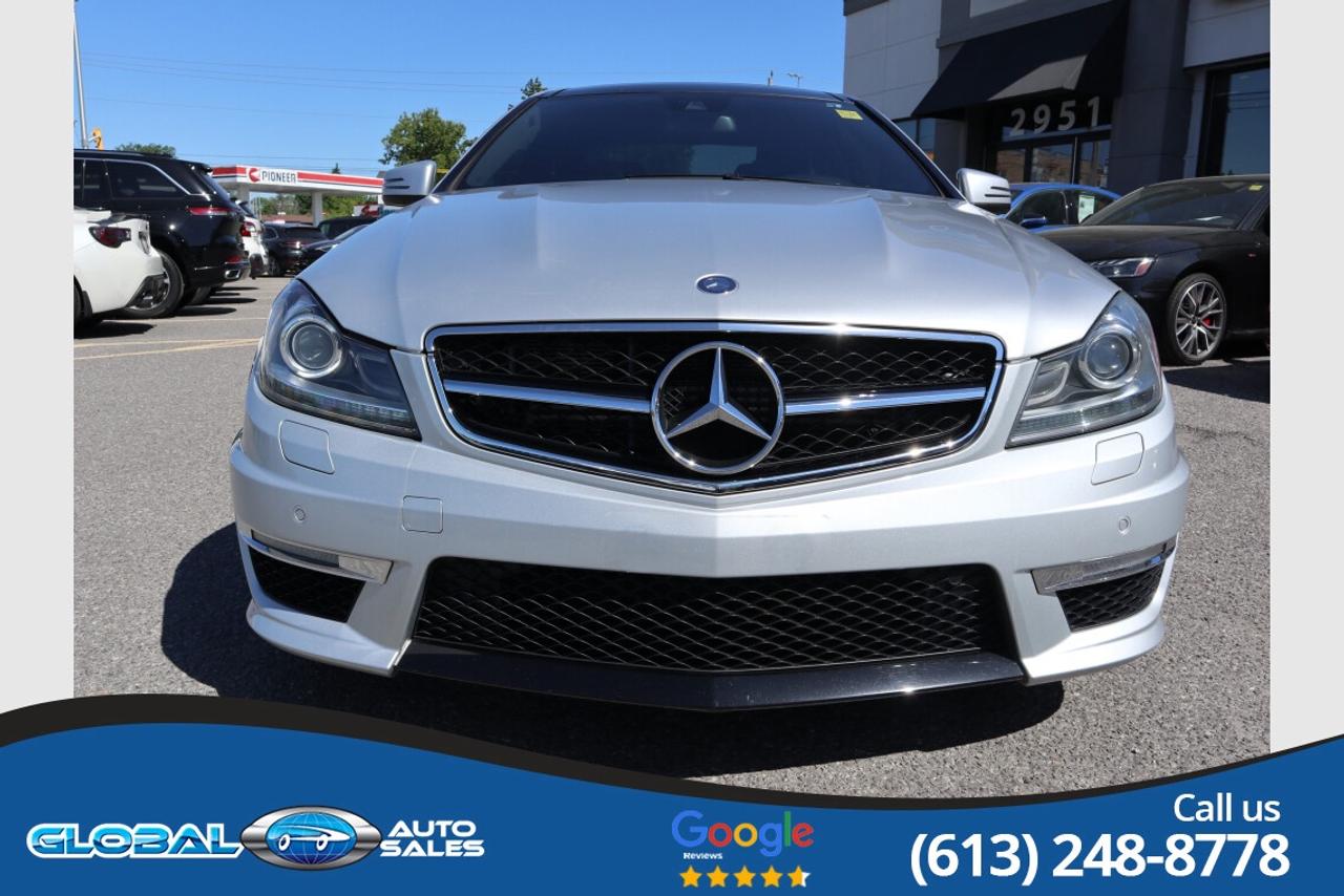 2012 Mercedes-Benz C-Class AMG C63  * VERY LOW KM * Photo