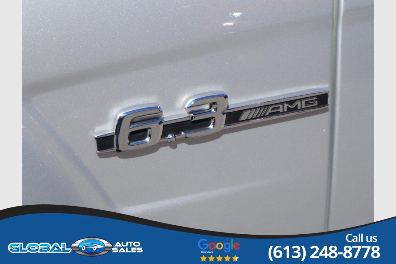 2012 Mercedes-Benz C-Class AMG C63  * VERY LOW KM * Photo