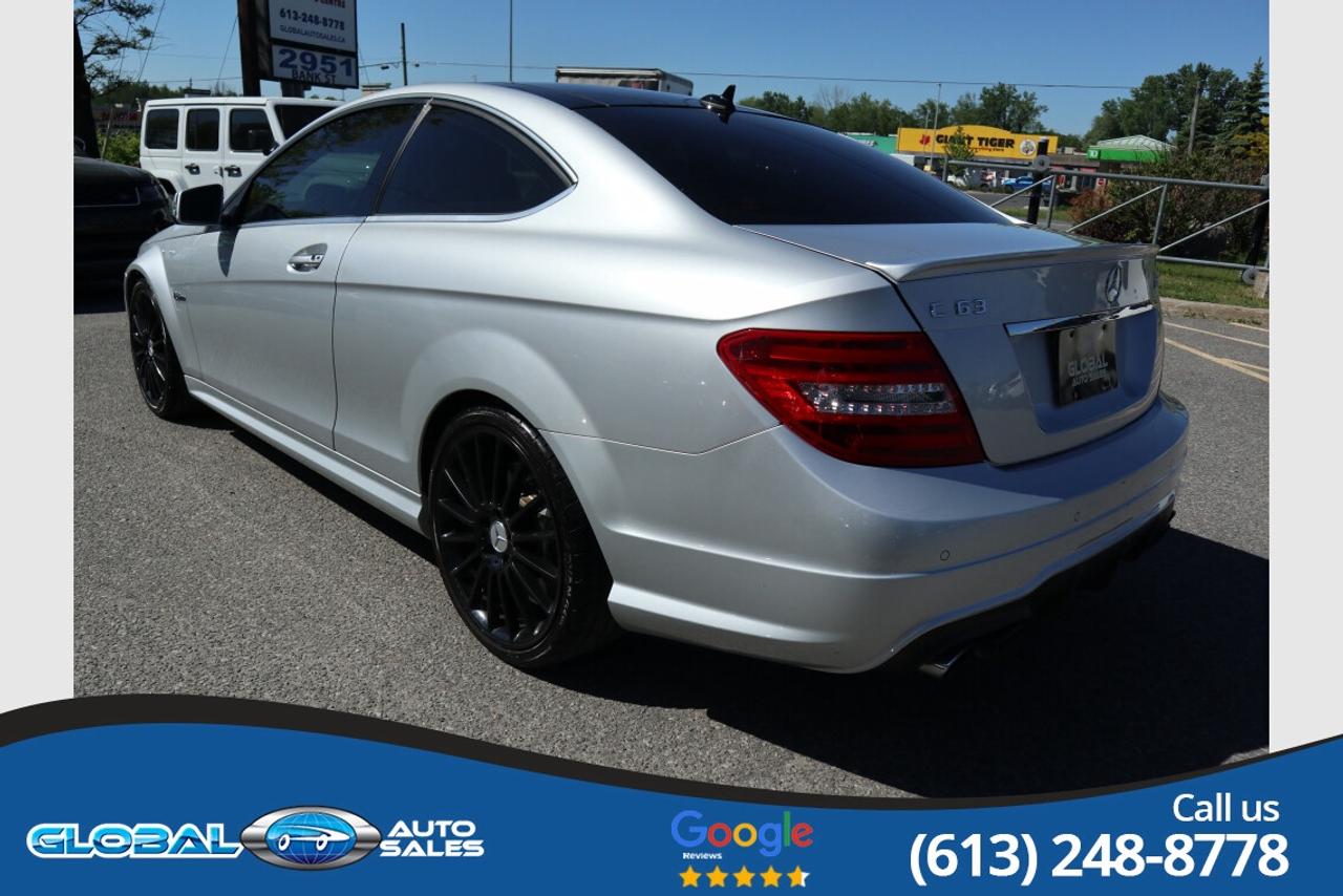 2012 Mercedes-Benz C-Class AMG C63  * VERY LOW KM * Photo