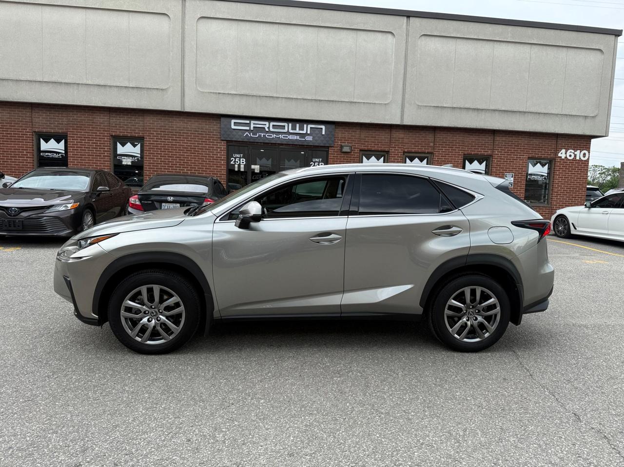 2021 Lexus NX NX 300 AWD, PREMIUM PKG, SUNROOF, NO ACCIDENT Photo