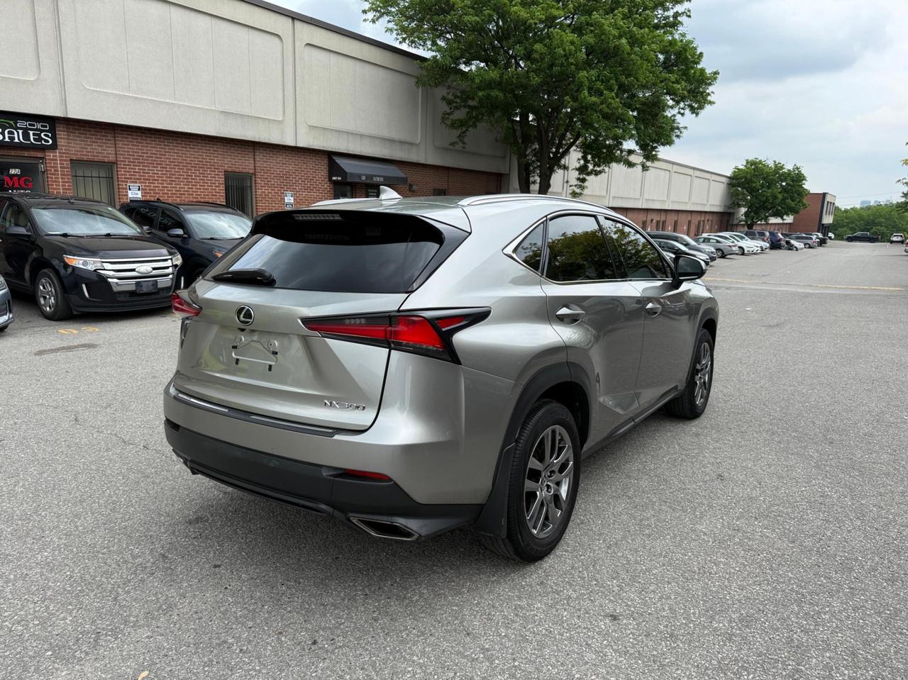 2021 Lexus NX NX 300 AWD, PREMIUM PKG, SUNROOF, NO ACCIDENT Photo