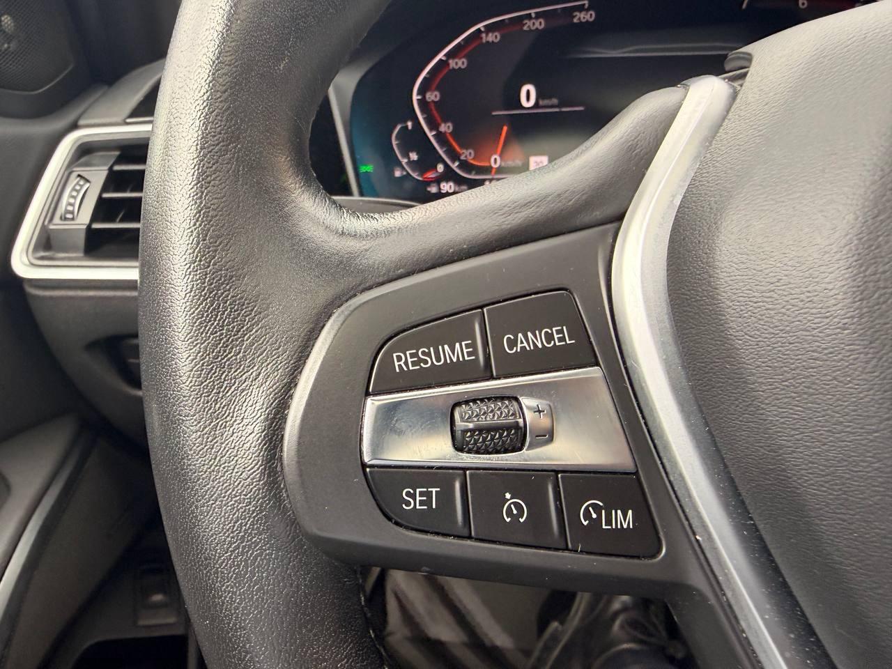 2019 BMW 3 Series 330i xDrive Sedan Photo