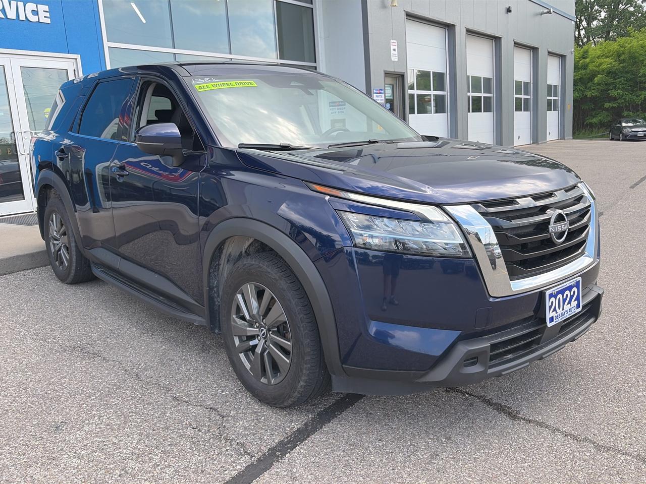 2022 Nissan Pathfinder S Photo
