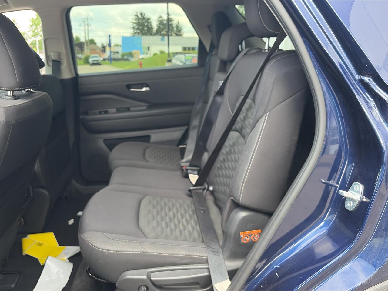 2022 Nissan Pathfinder S Photo