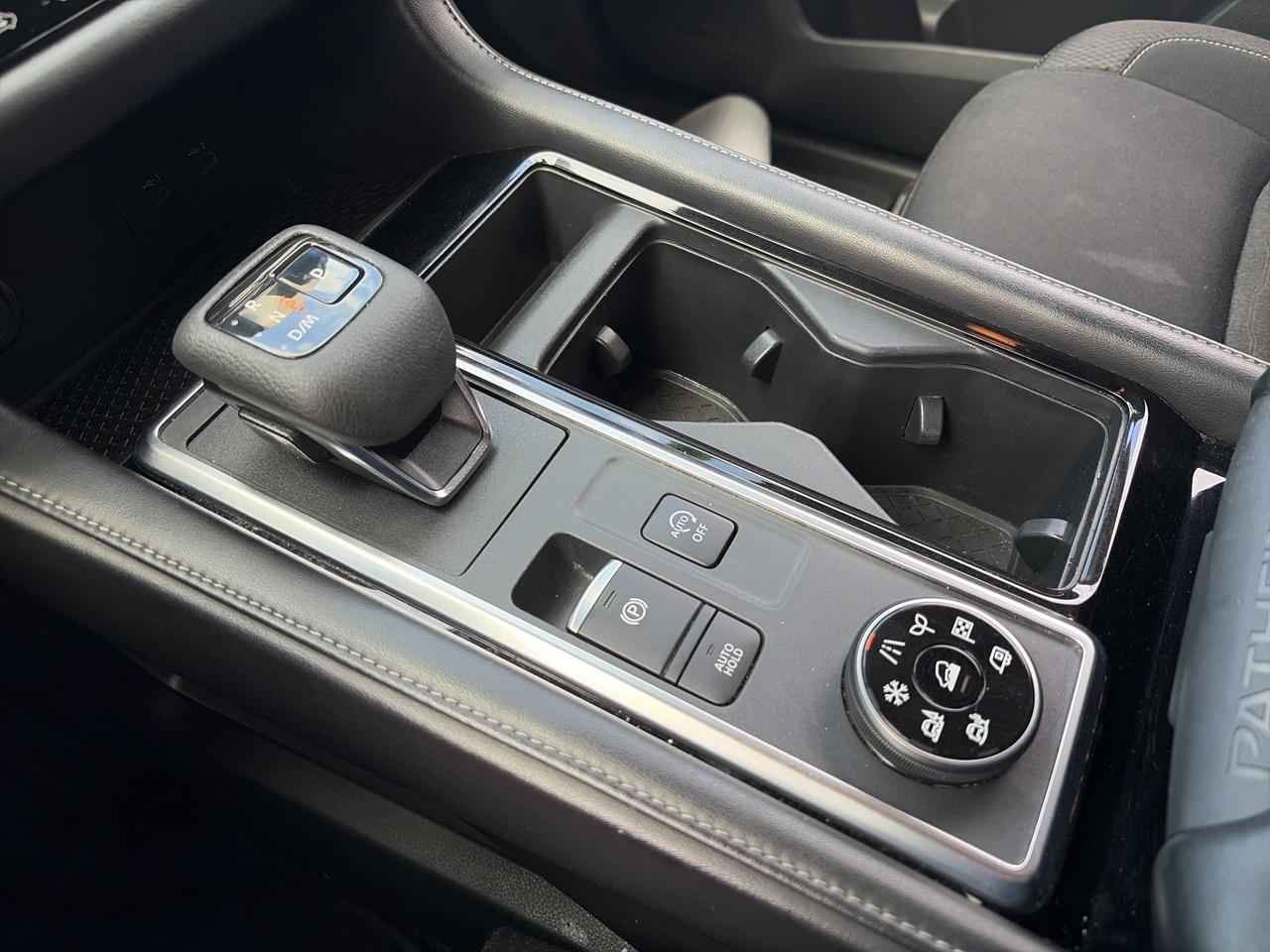 2022 Nissan Pathfinder S Photo