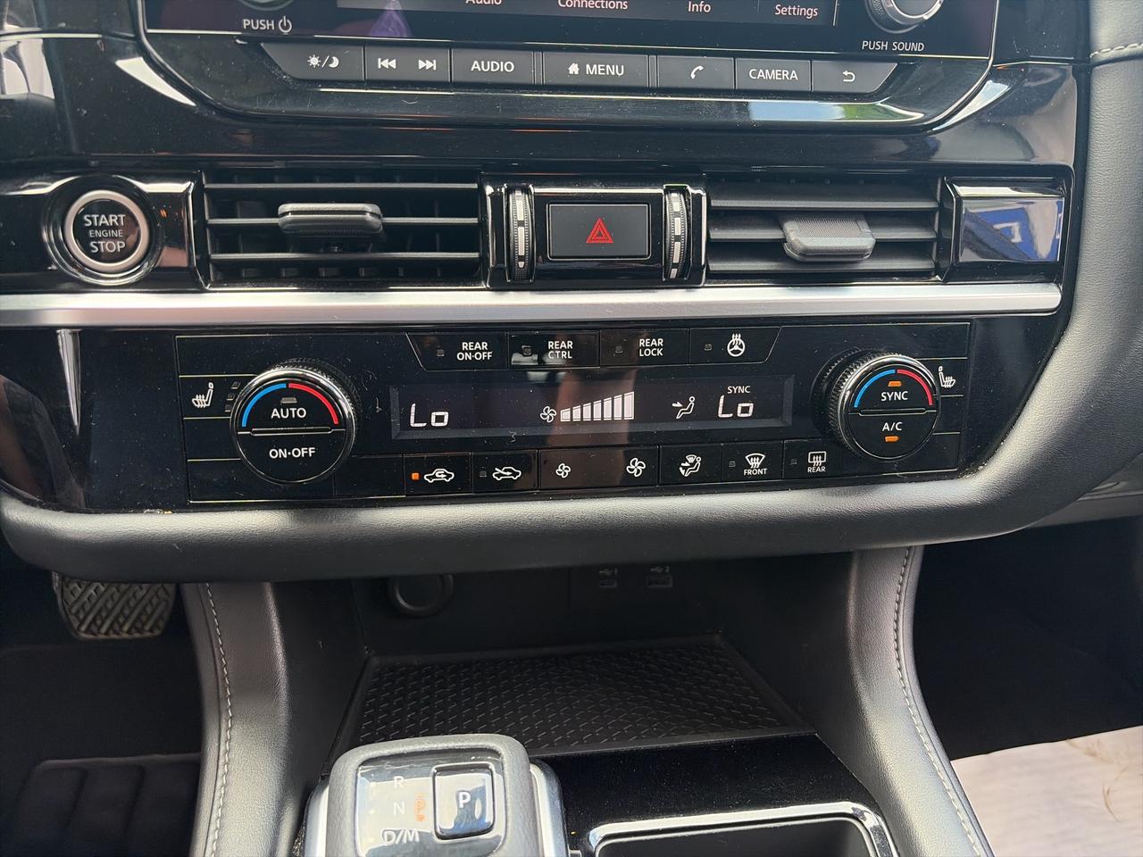 2022 Nissan Pathfinder S Photo