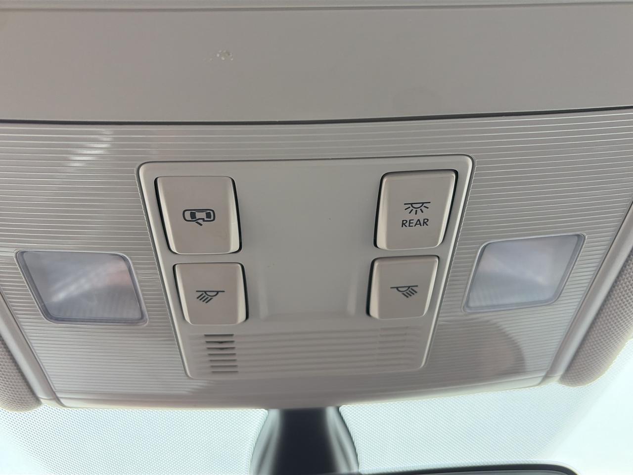 2024 Volkswagen Jetta TRENDLINE AUTO Photo