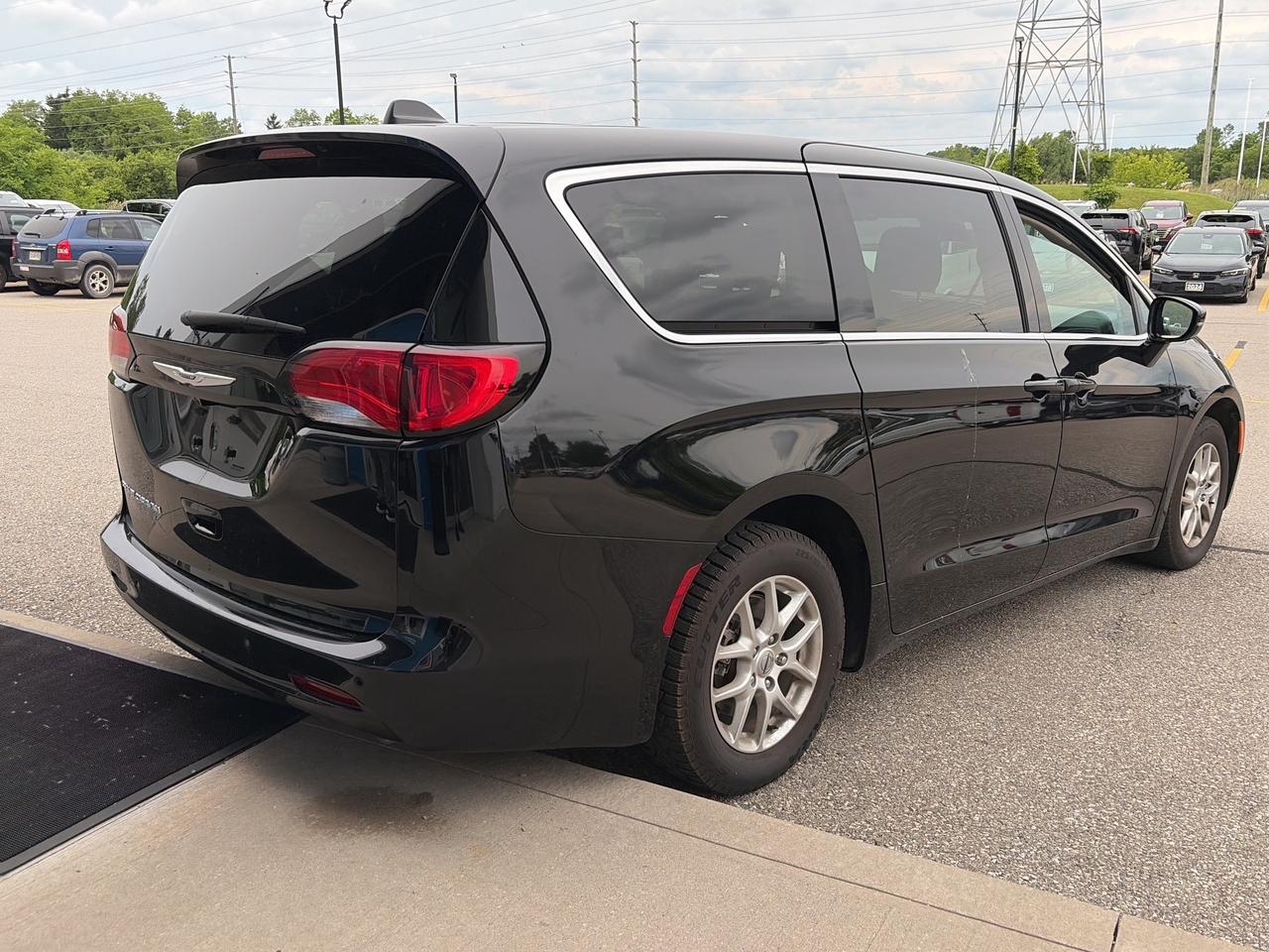 2024 Chrysler Grand Caravan SXT 2WD   Factory Warranty Photo
