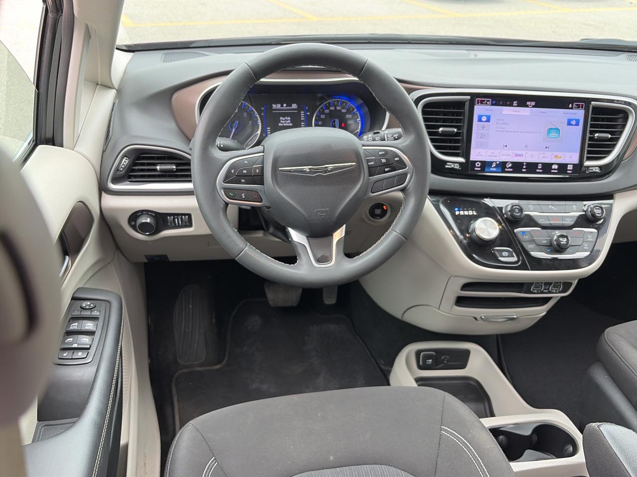 2024 Chrysler Grand Caravan SXT 2WD   Factory Warranty Photo