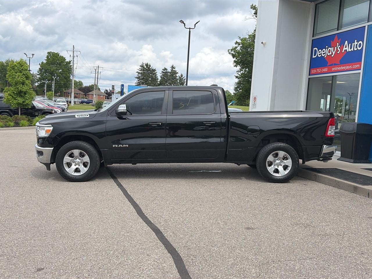 2022 RAM 1500 Big Horn 4x4 Crew Cab 6'4 Box   Clean Carfax Photo