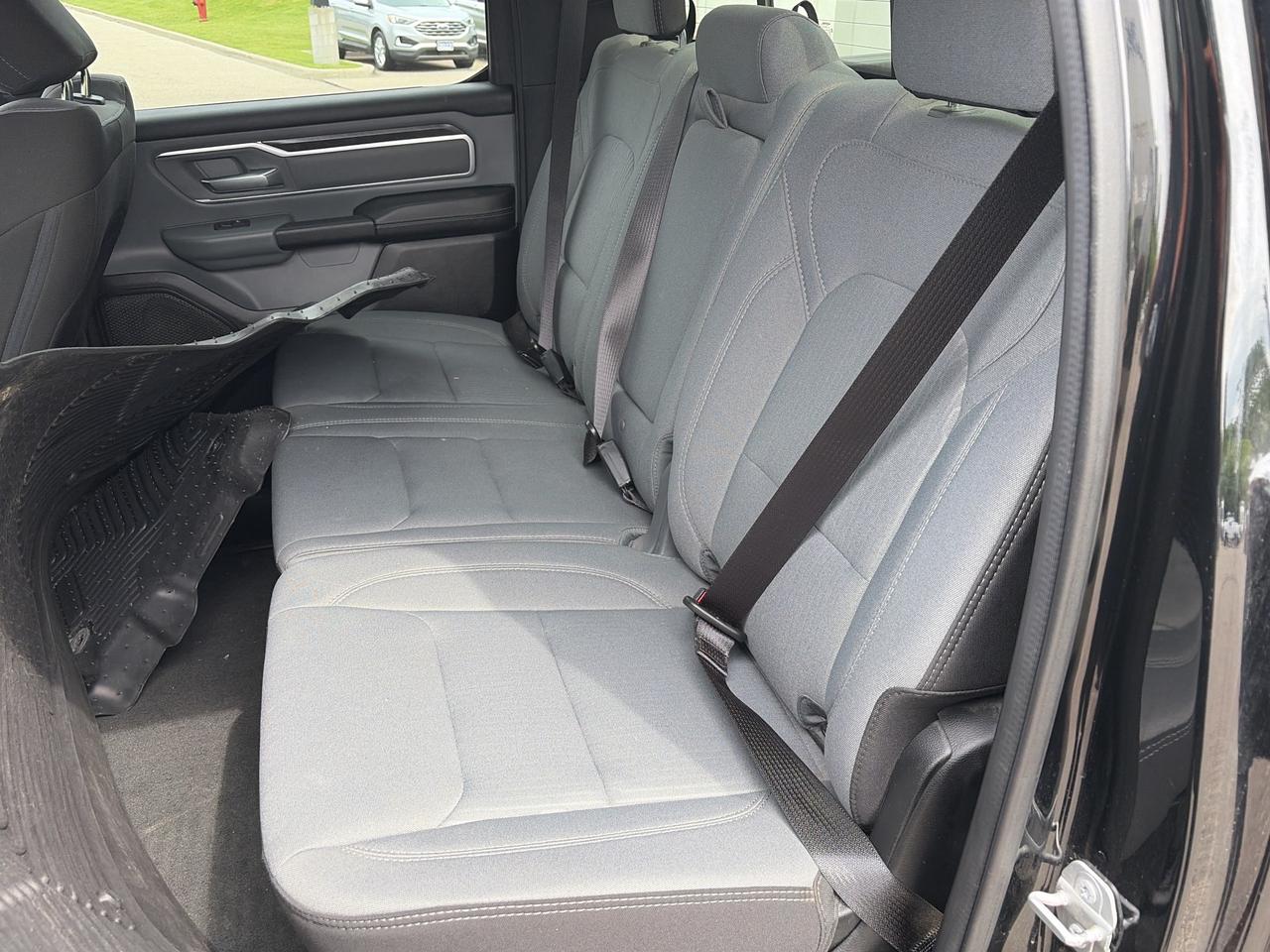 2022 RAM 1500 Big Horn 4x4 Crew Cab 6'4 Box   Clean Carfax Photo