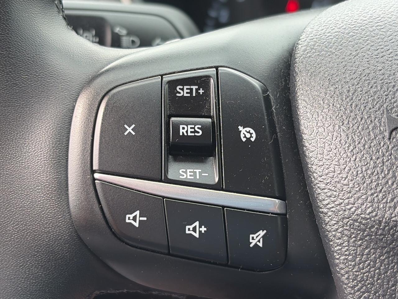 2022 Ford Escape SE AWD   Clean Carfax Photo