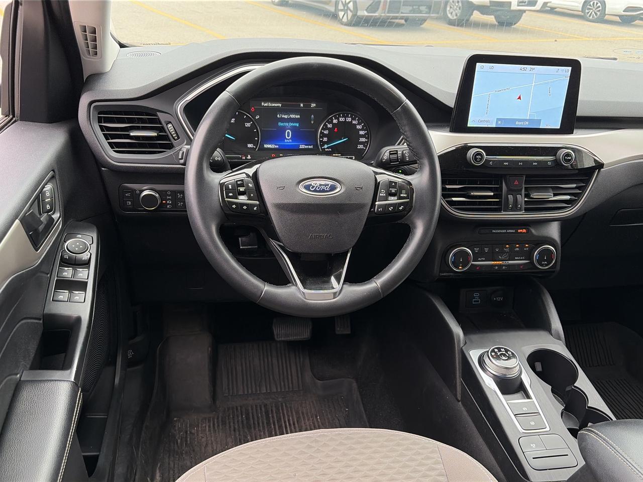2022 Ford Escape SE Hybrid AWD Photo